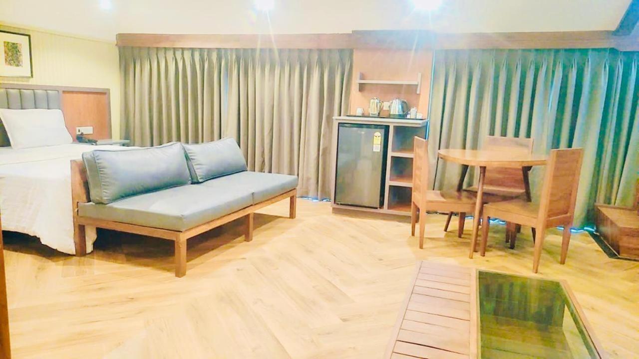 波尔沃林 Le Magnifique酒店 外观 照片